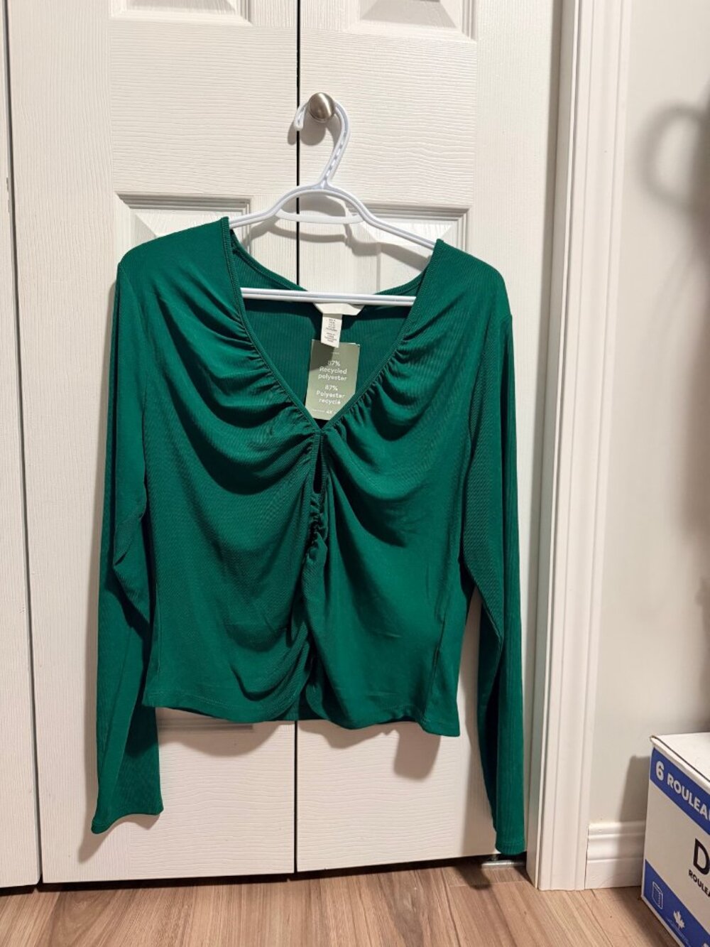 H&M Green Ruched Long-Sleeve Top – Size XL (New with Tags)